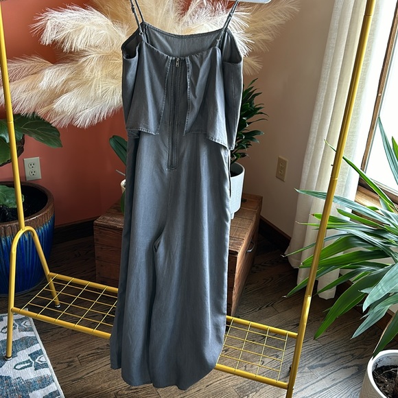 NWT 1250C spaghetti strap romper - Picture 3 of 6